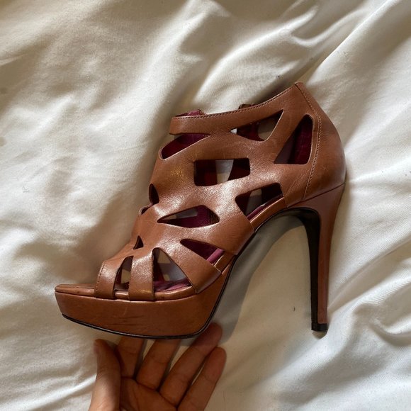 Pour La Victoire. Leather Cage High-Heel Sandals. - Picture 2 of 3